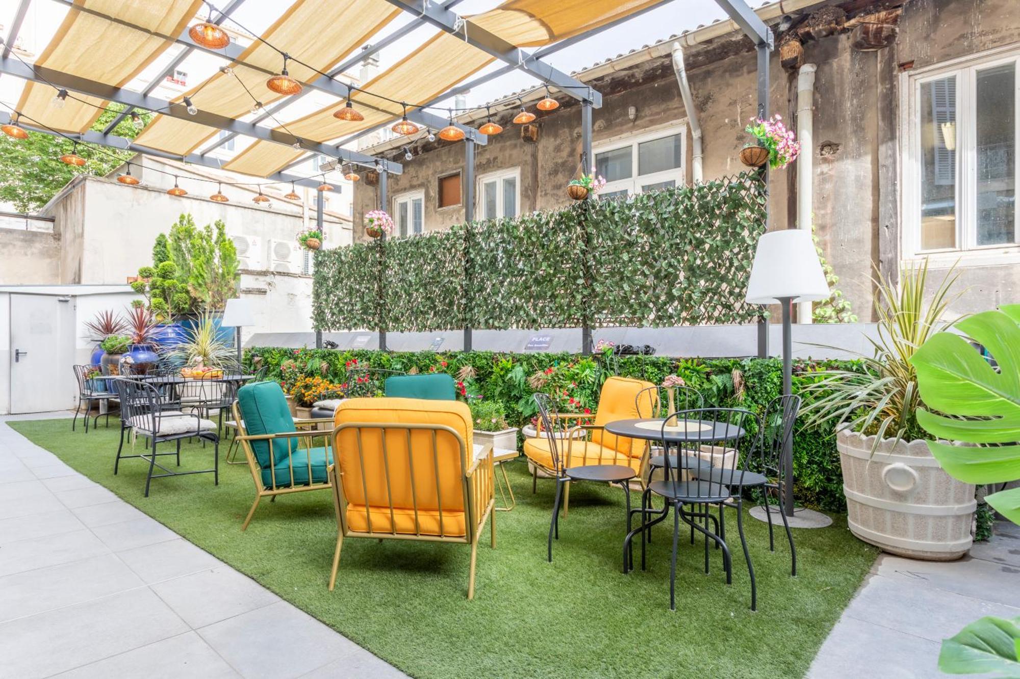 Adira Marseille Montgrand 2 Etoilesアパートメント エクステリア 写真