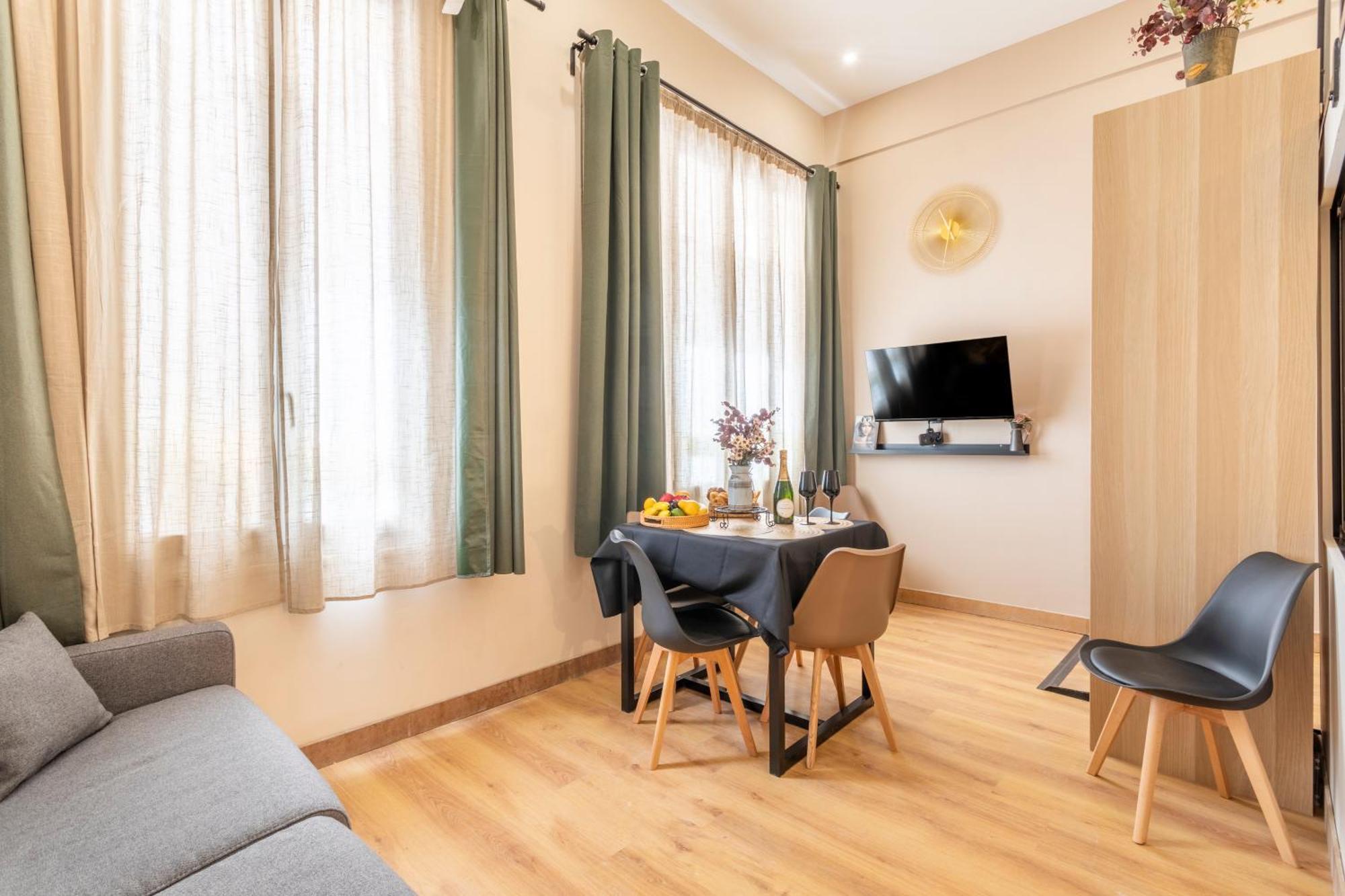 Adira Marseille Montgrand 2 Etoilesアパートメント エクステリア 写真