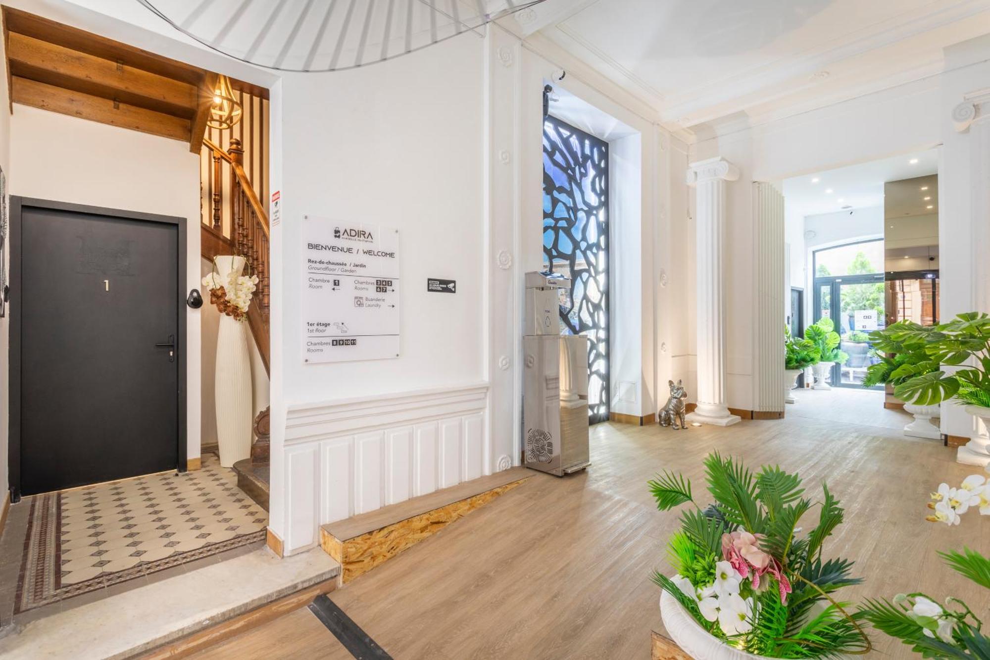Adira Marseille Montgrand 2 Etoilesアパートメント エクステリア 写真