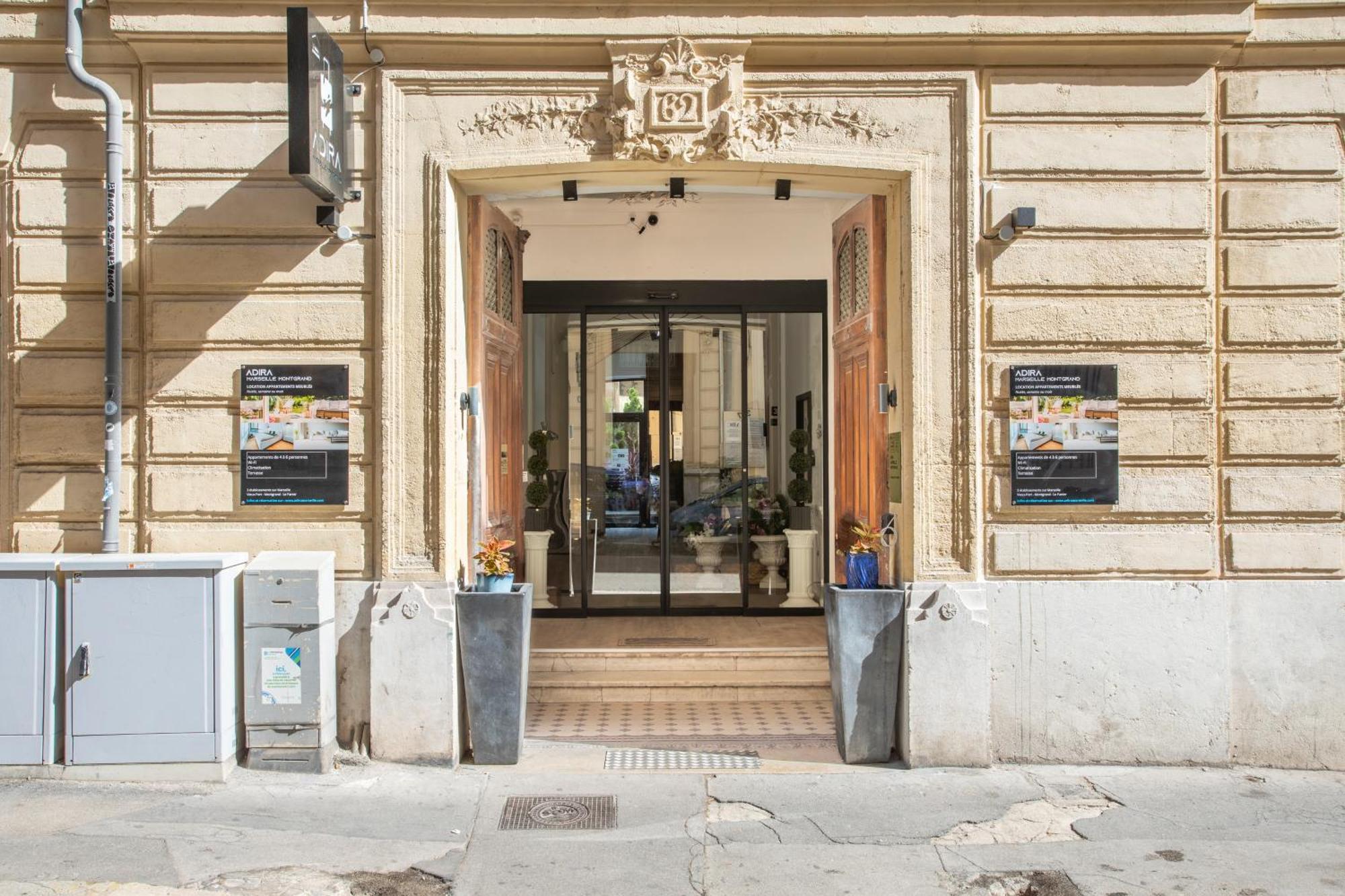 Adira Marseille Montgrand 2 Etoilesアパートメント エクステリア 写真